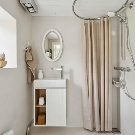 Дом отдыха Cozy With View Of The Wadden Sea Bolilmark